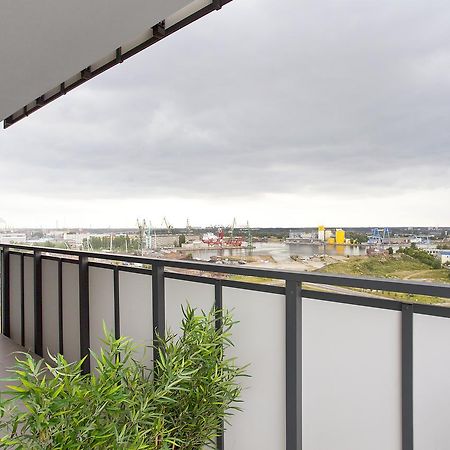 Ms Apartments Sky Tower VII Гданьск Экстерьер фото