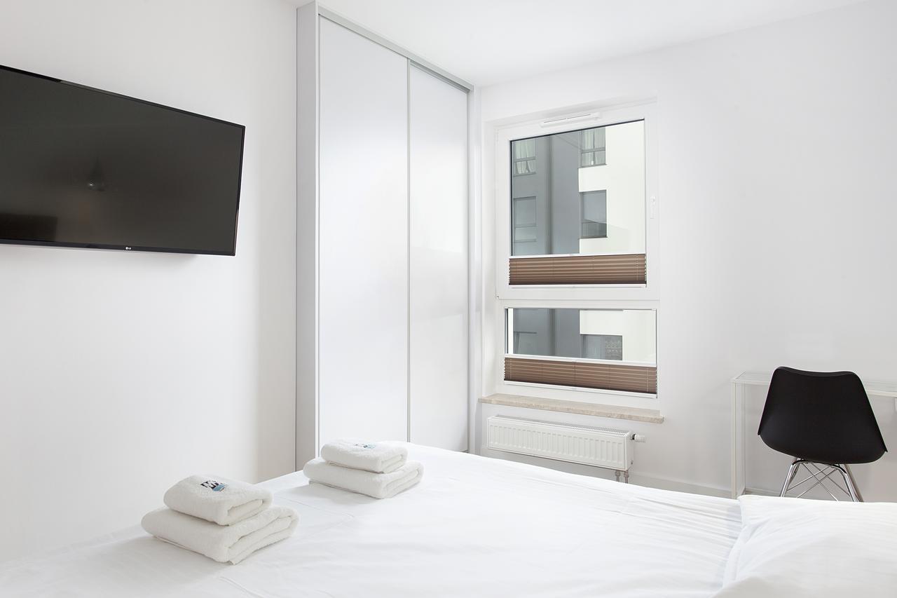 Ms Apartments Sky Tower VII Гданьск Экстерьер фото